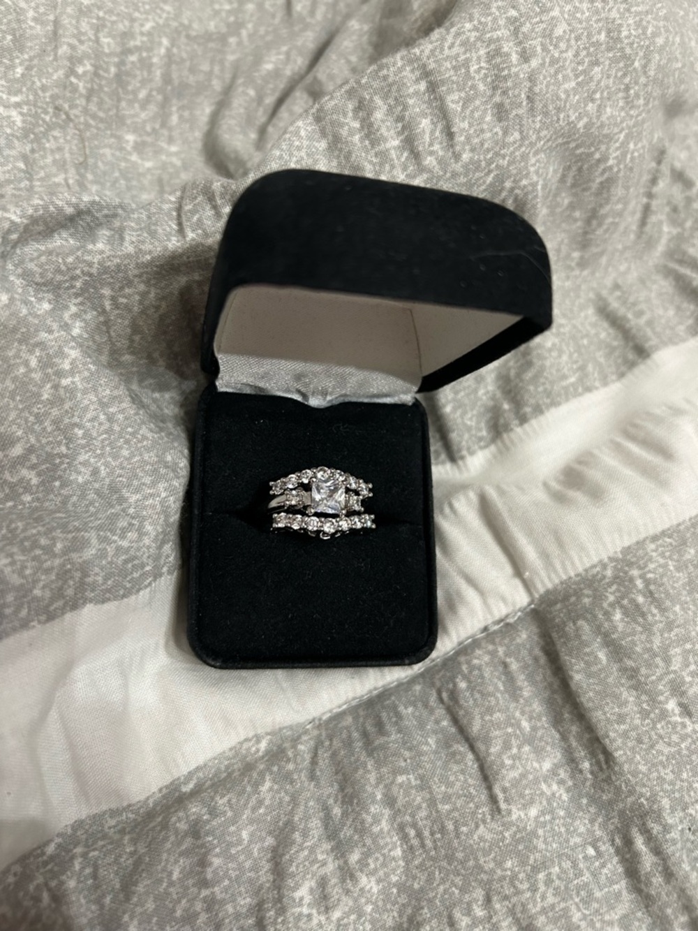 Sterling Silver stone Bridal Ring Set in Silver